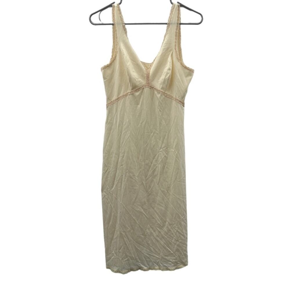 Vintage Union Made 80s Cream Non-Cling Sleeveless Slip Dress Size S Estimated